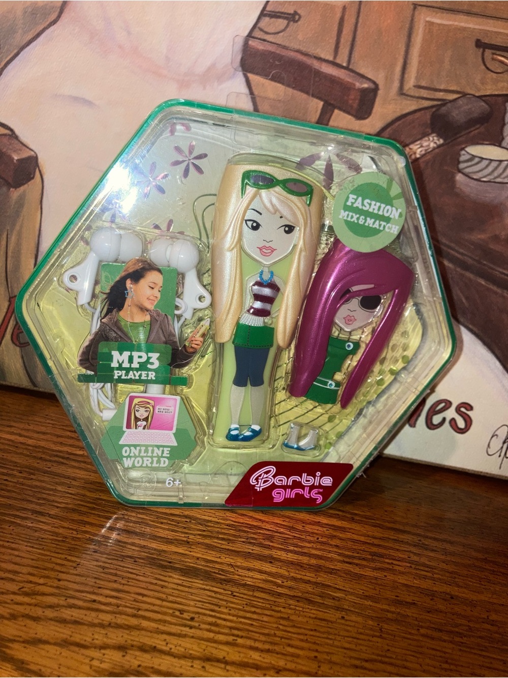 Barbie Girl MP3 Player Mix & Match Fashion Doll  Green Collectible NIP